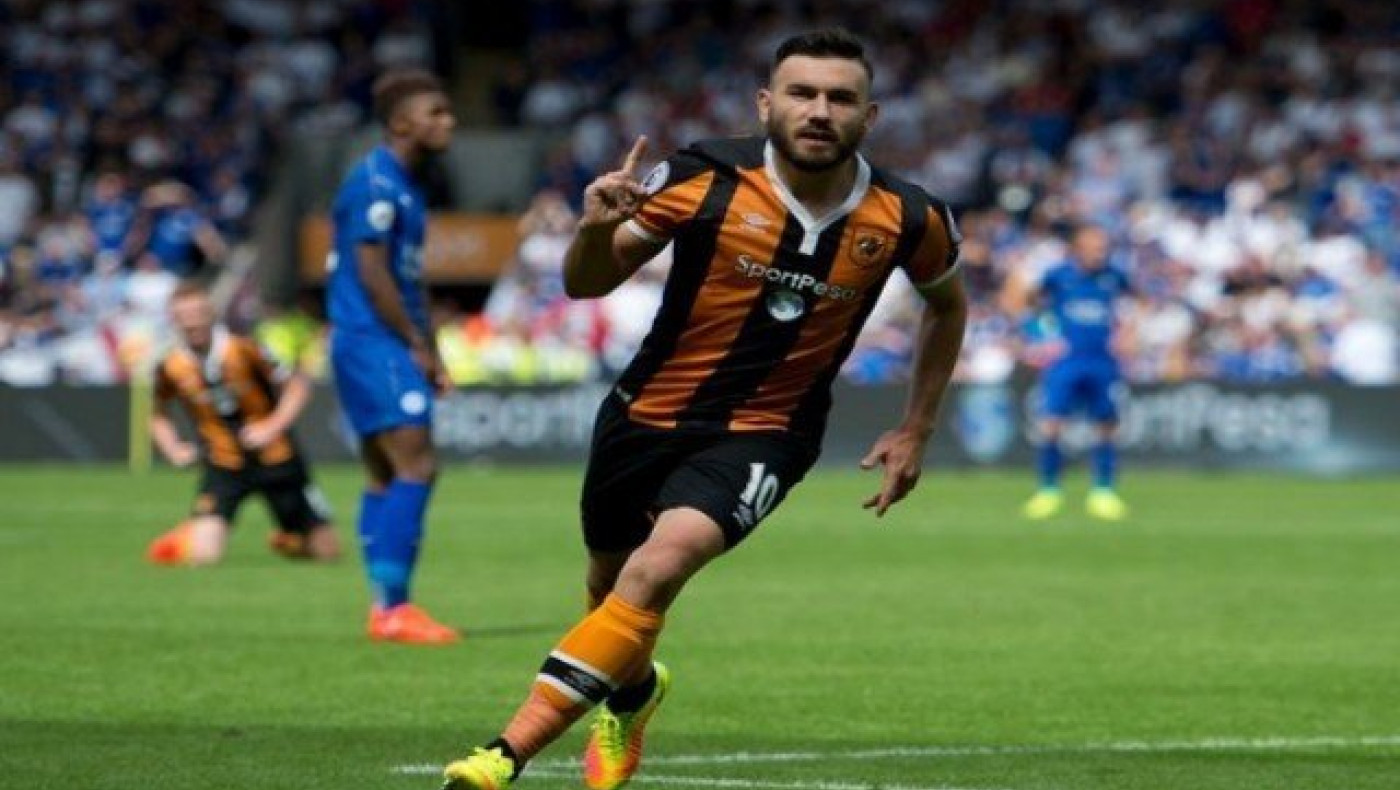 Συμφώνησε με Χαλ για                          Σνόντγκρας η Μπέρνλι