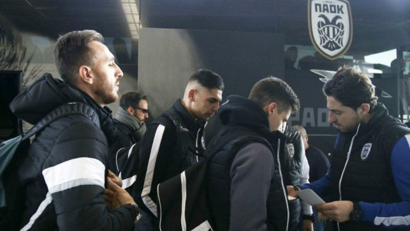 Το απίστευτο ατύχημα με μπίρες που καθυστέρησε την αποστολή του ΠΑΟΚ!