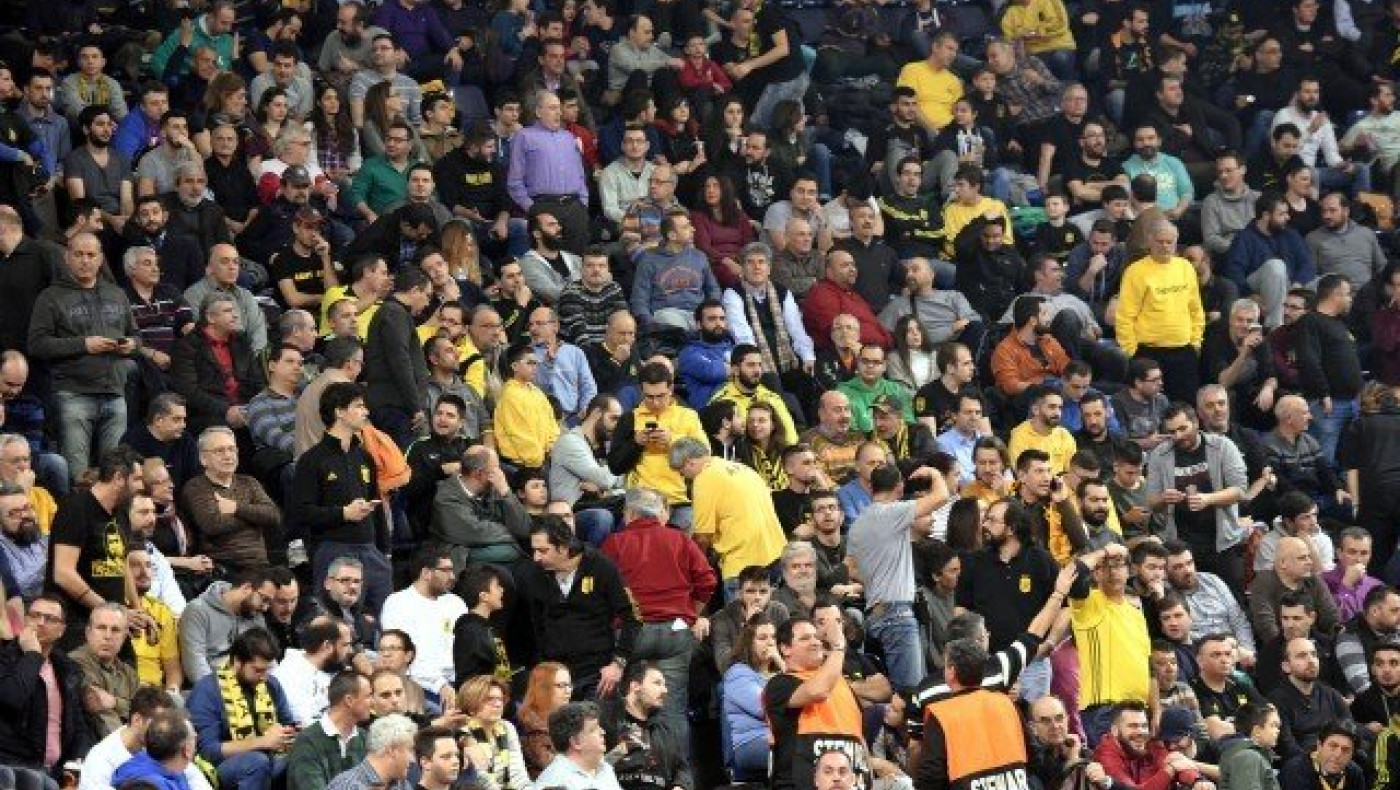 Δώρο…  παρηγοριάς     στους     κατόχους διαρκείας!
