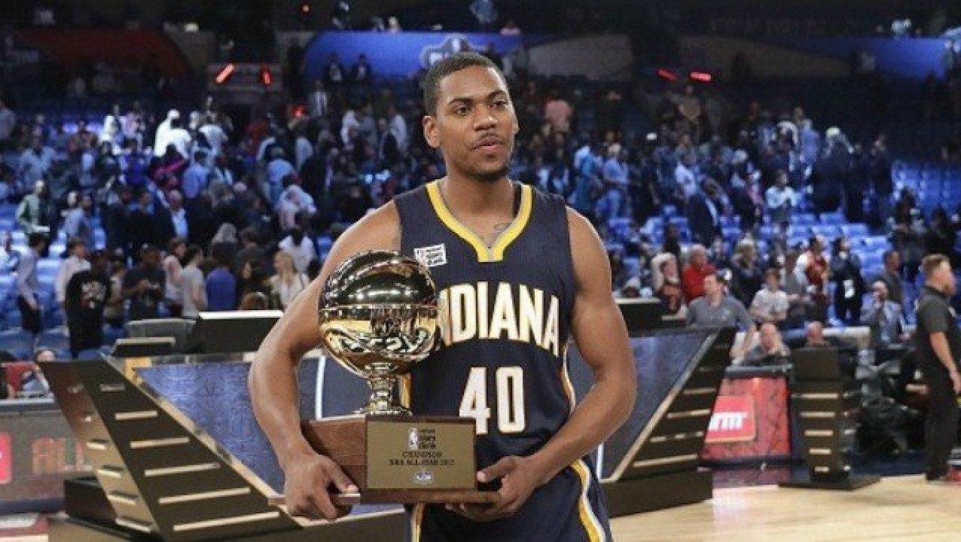 All star λάμψη με Γκόρντον και  Ρόμπινσον (videos)