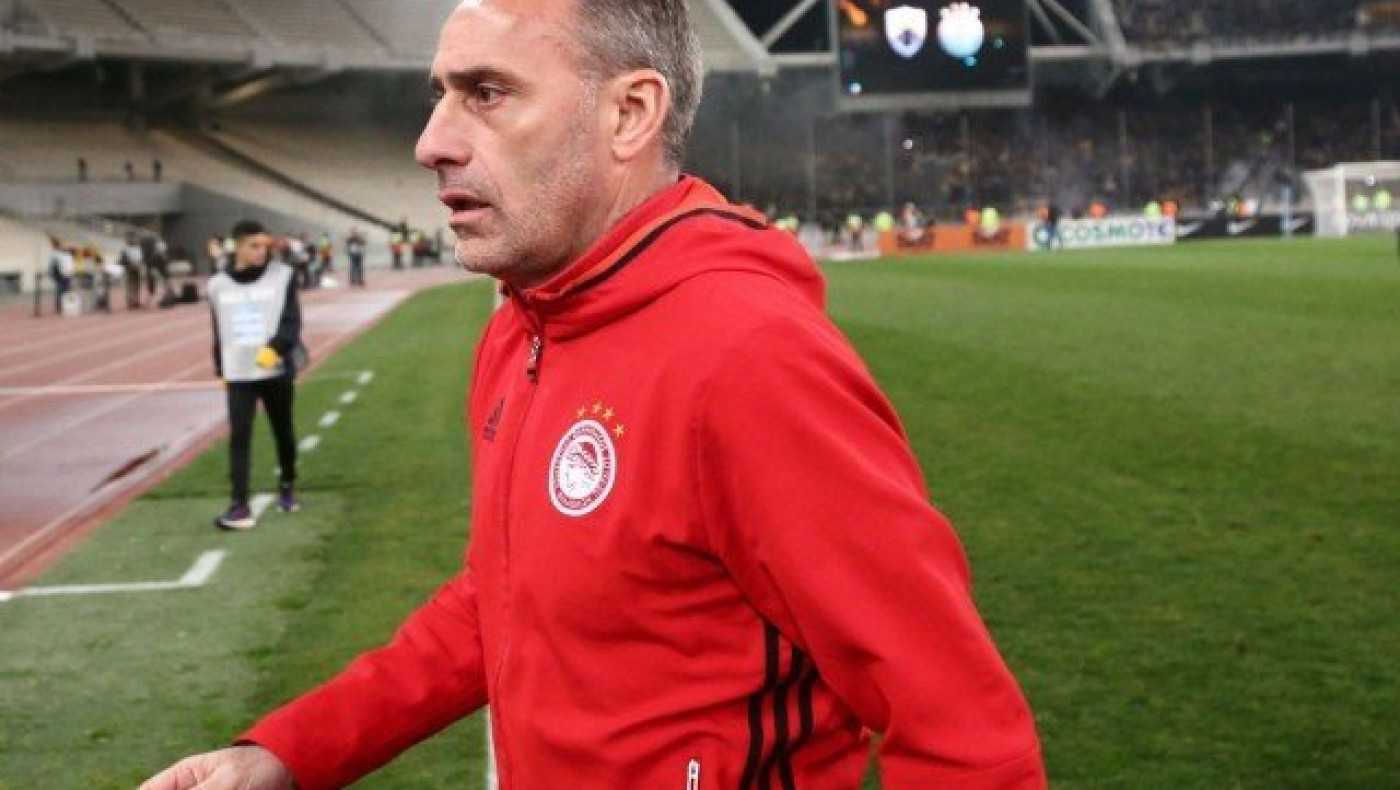 Της κακομοίρας:  Ο βασιλιάς (Ολυμπιακός) είναι γυμνός