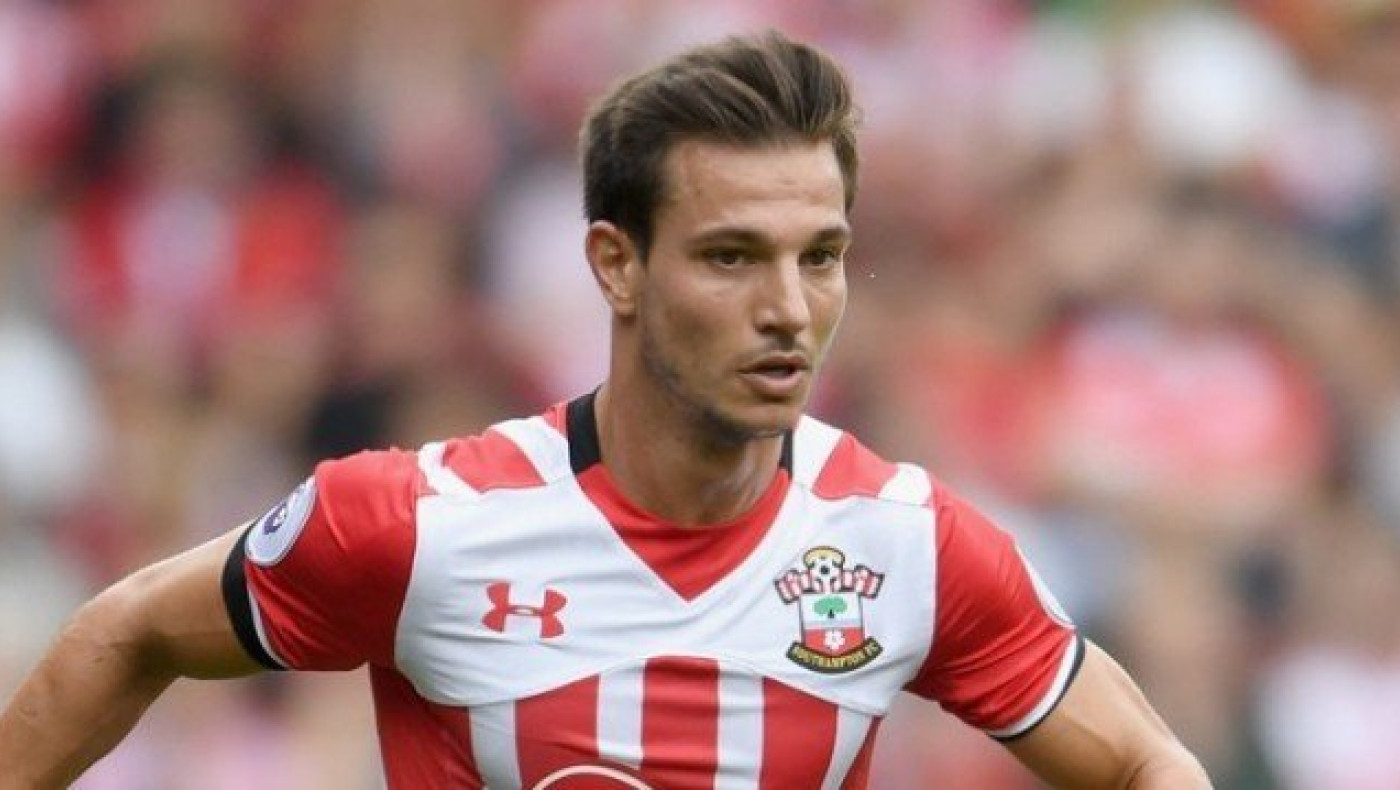 «Γλυκοκοιτάζει»                                   Σοάρες η Μπαρτσελόνα