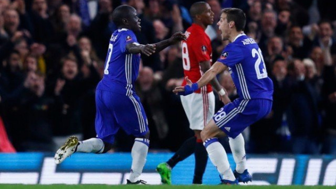 Πρόστιμο     στη    Μάντσεστερ        Γιουνάιτεντ!