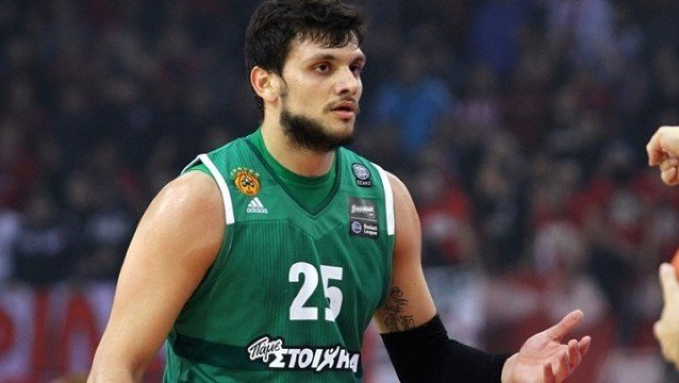 «Μιλάει με Μπάγερν και                    Χάποελ ο Τζεντίλε»