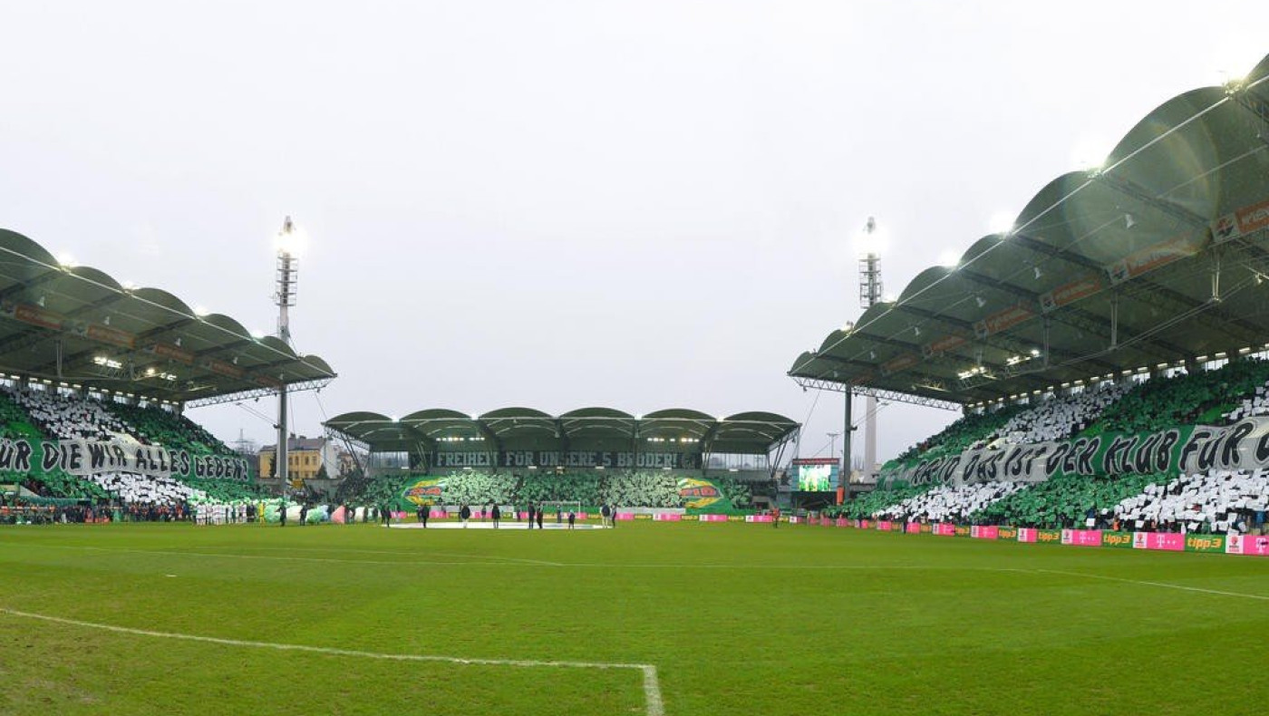 Η Ραπίντ  καλεί τους οπαδούς στην κατεδάφιση του γηπέδου της