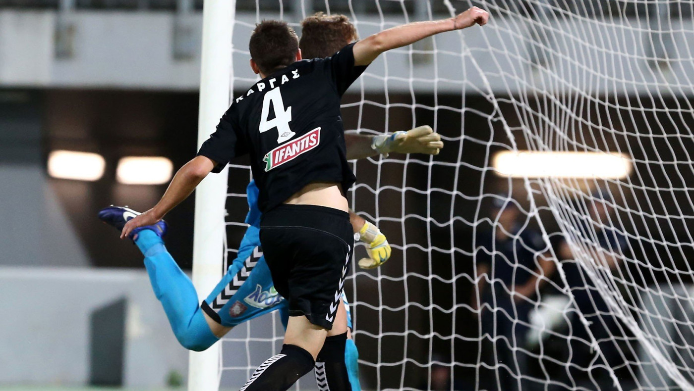 Τον ξελάσπωσε ο Κάργας (video)