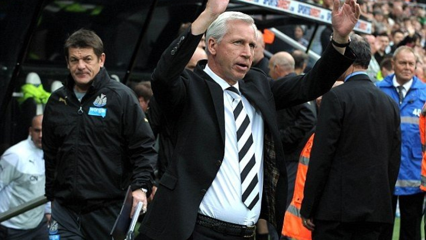 Pardew out! (pics)