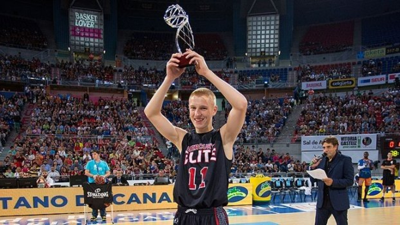 He did it again! (videos) 