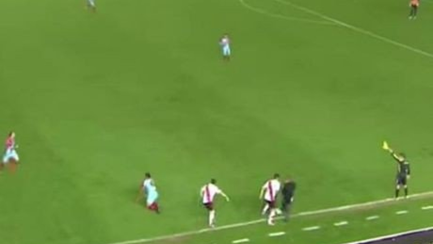 Η τρικλοποδιά του Παλέρμο στον Τέο (video)