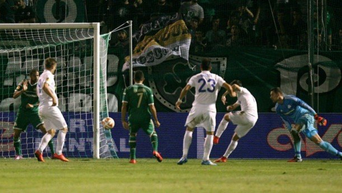 Ξύπνησε αργά...