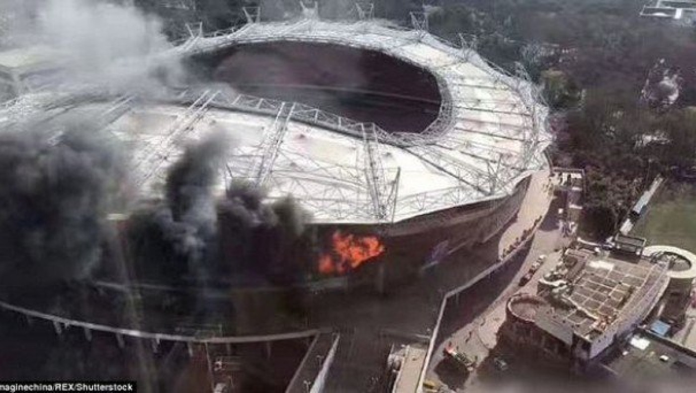 Πυρκαγιά στο γήπεδο της ομάδας                 του Κάρλος Τέβεζ (vid)