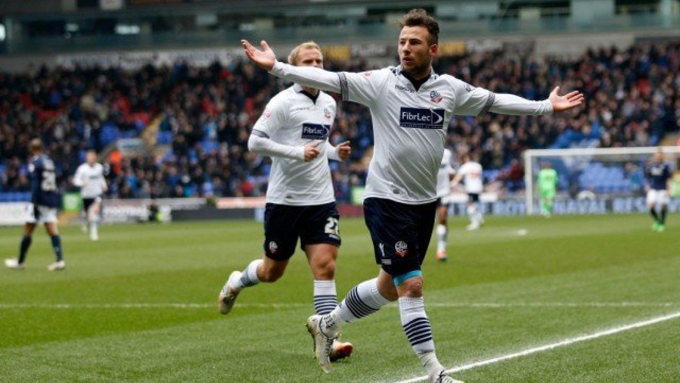 Φουλ        για          άνοδο         η     Μπόλτον