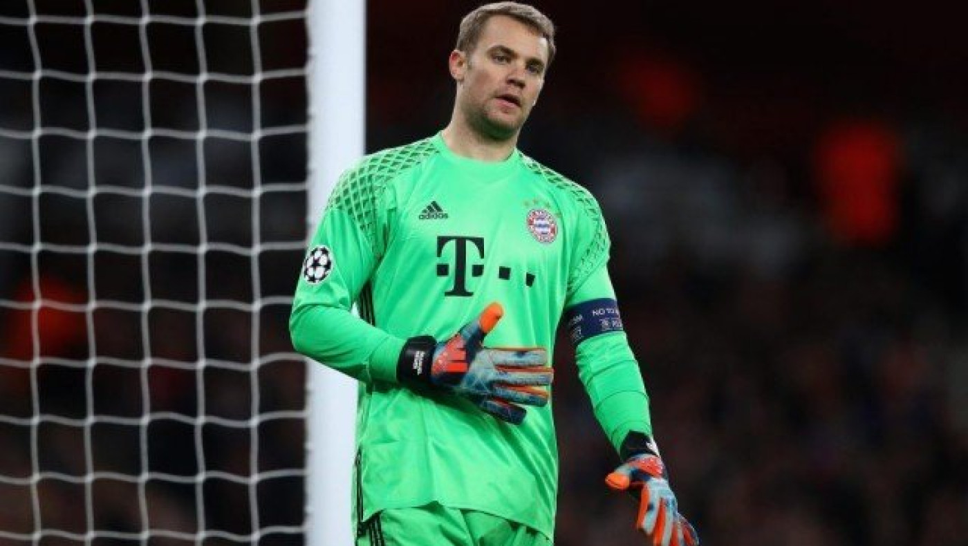 Στα πιτς ως το τέλος της σεζόν ο             Νόιερ