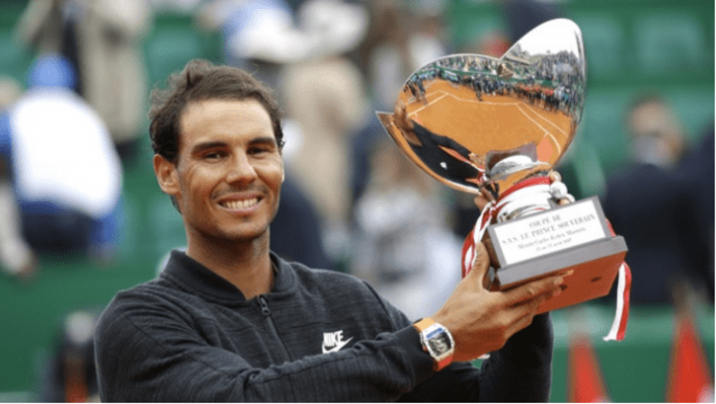 Ο βασιλιάς του χώματος        επέστρεψε στους τίτλους