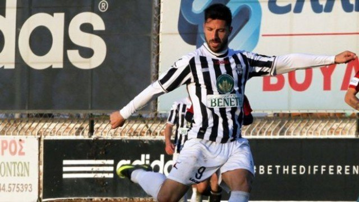 Συνεχίζει ακάθεκτος ο Απόλλων                Σμύρνης