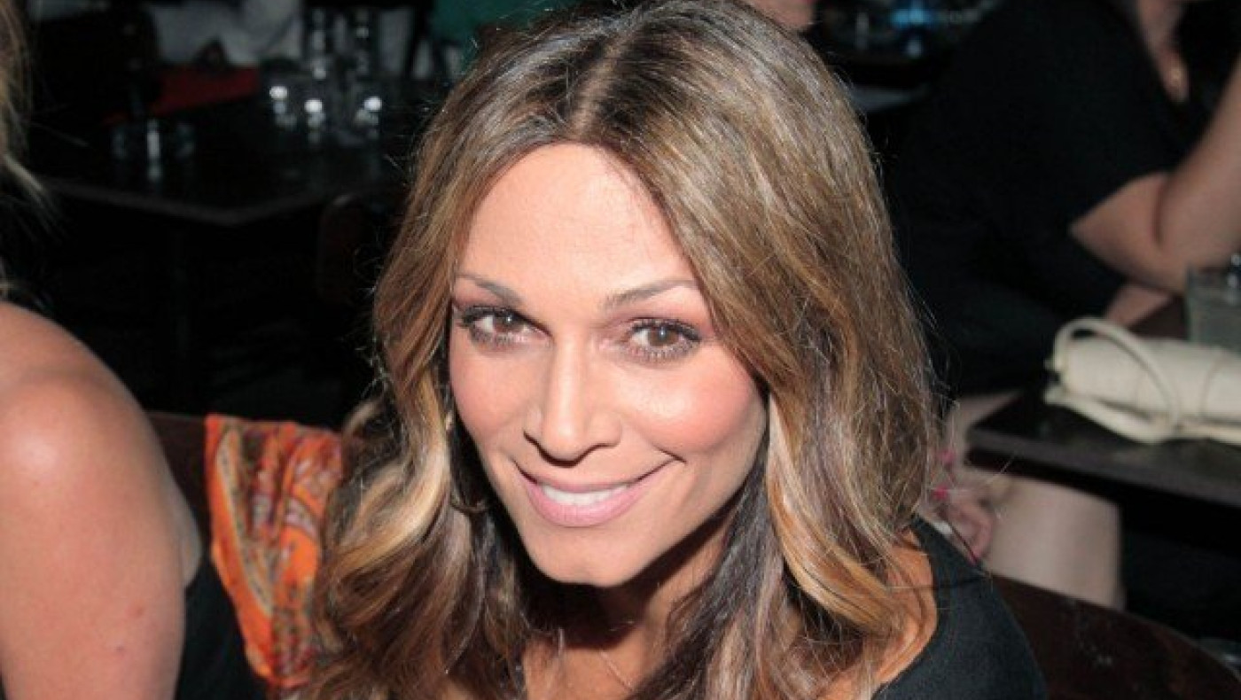 Η Έλλη Κοκκίνου αποκάλυψε στην κάμερα την ηλικία της (ΒΙΝΤΕΟ)