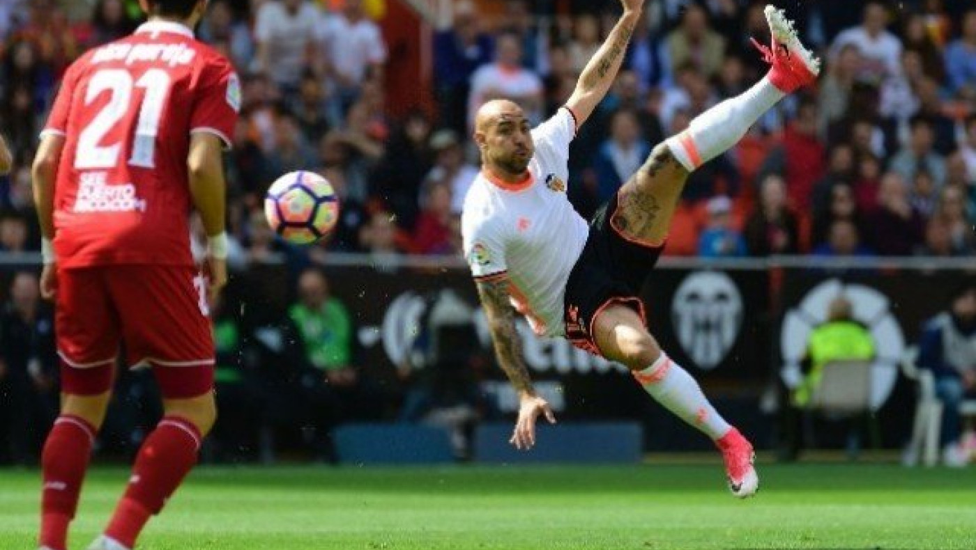 Όλα μηδέν για           Βαλένθια και        Σεβίλλη