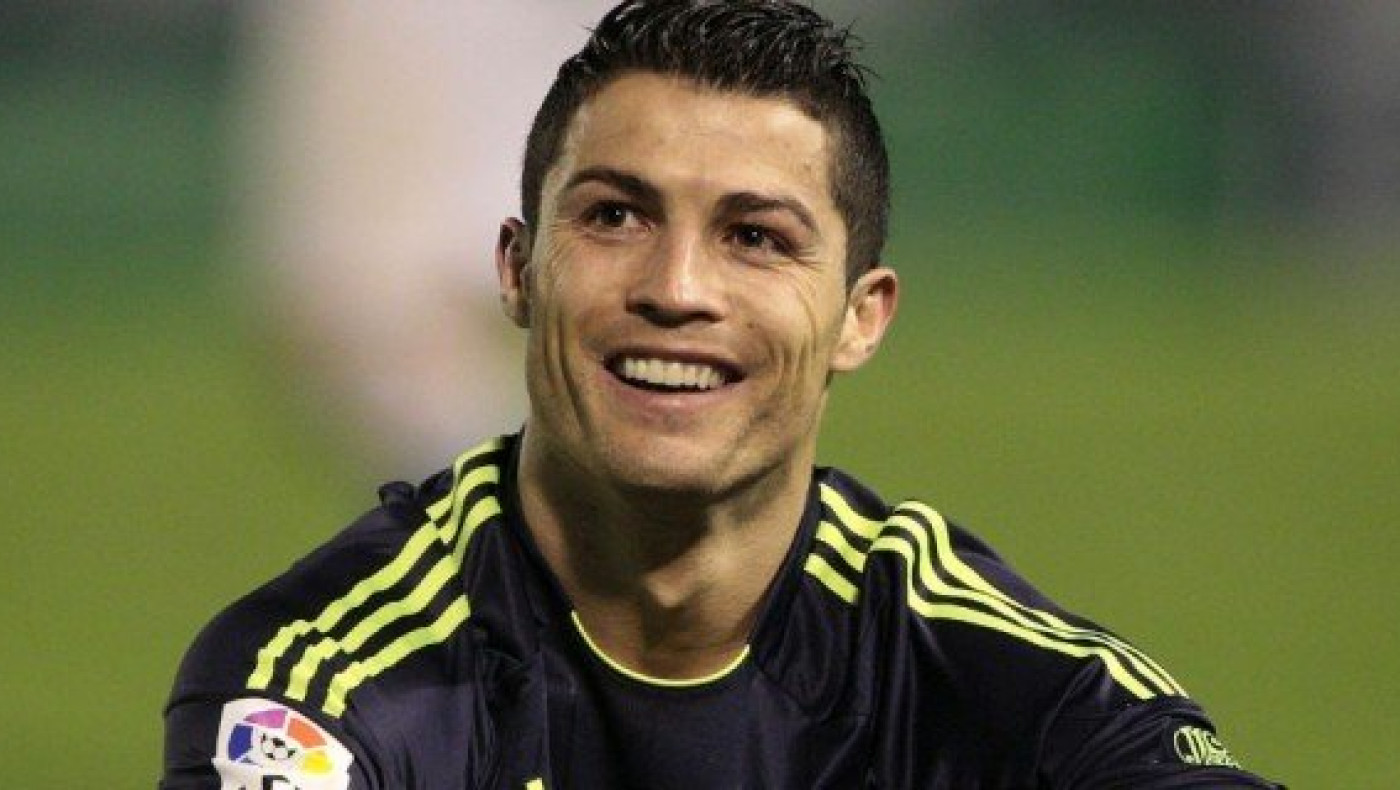 Ο Ρονάλντο        κατηγορείται      για         βιασμό!