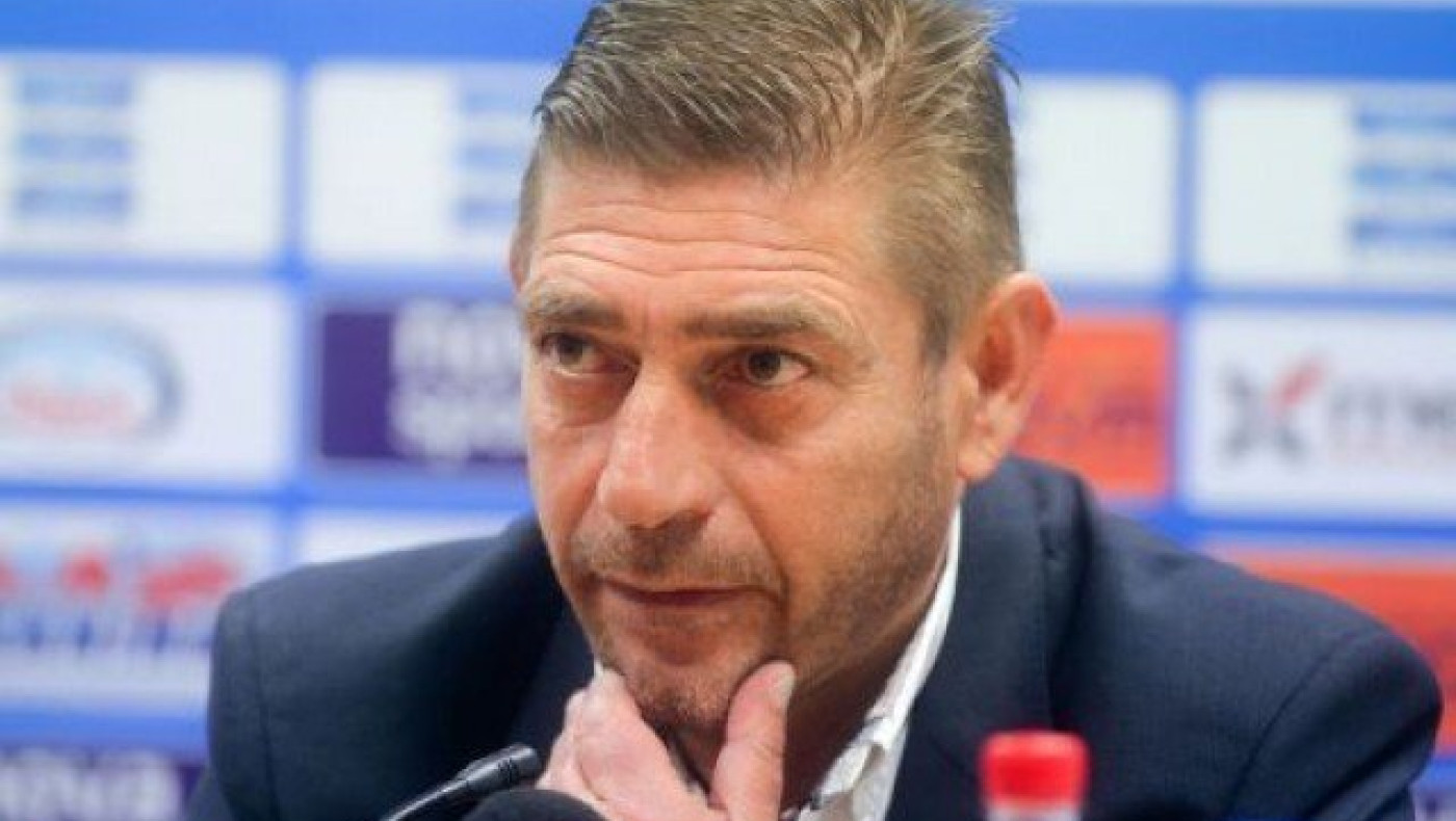 Ο… άλλος                                  Παντελίδης