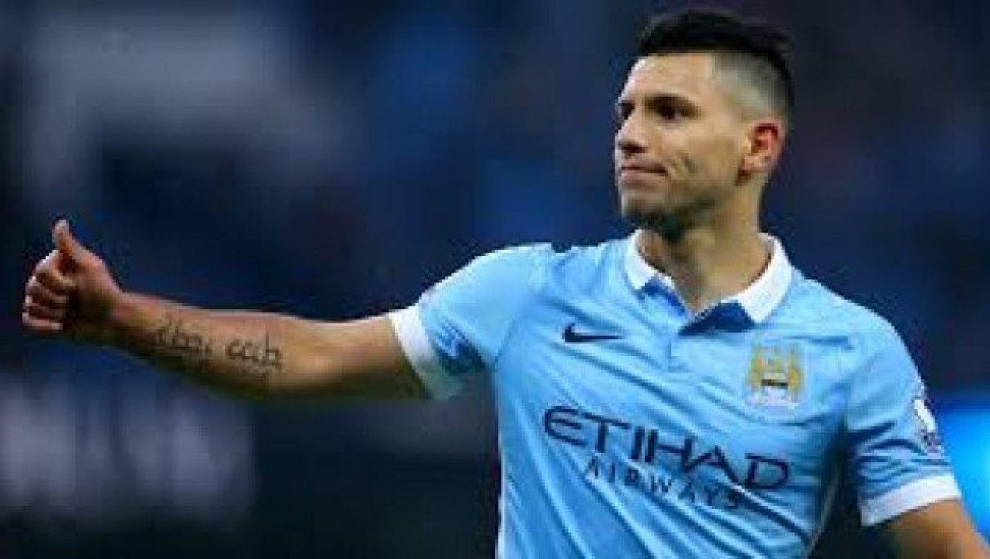 «Κοιτάζει»       Αγουέρο               η       Ρεάλ