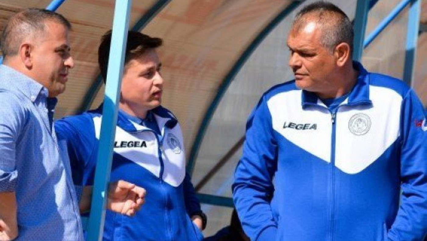 Τα έβαλε  με τον παίκτη του ο προπονητής του Παναιγιαλείου! (vid)