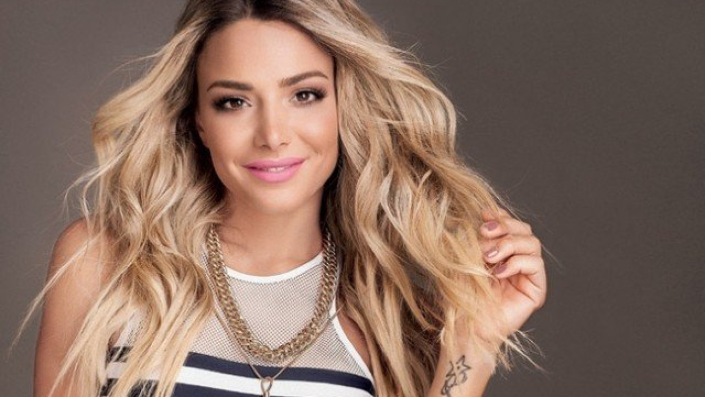 Η Ζόζεφιν και το μπικίνι της «έριξαν» το instagram (ΦΩΤΟ)