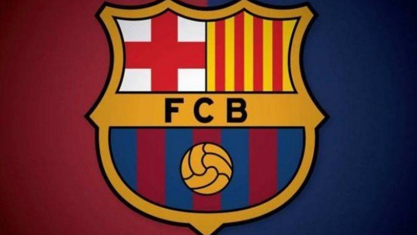 Στο στόχαστρο της Μπαρτσελόνα        Ισπανός αμυντικός