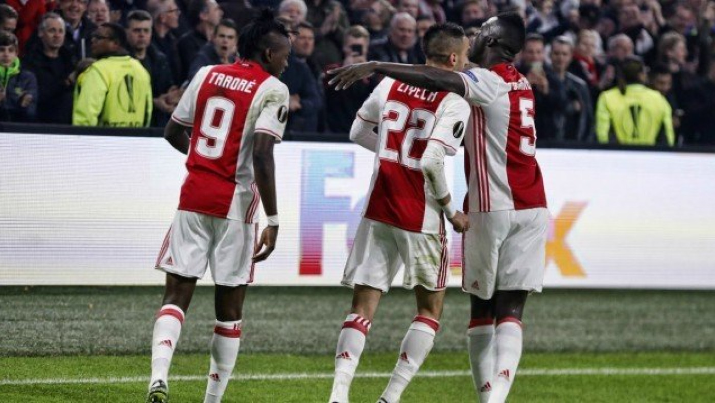 Μόνο          προκρίσεις      η Γιούβε με γαλλίδες