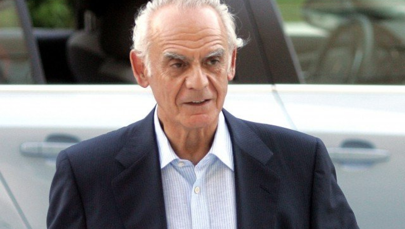 ΕΚΤΑΚΤΟ:                        Αποφυλακίστηκε ο Ακης Τσοχατζόπουλος