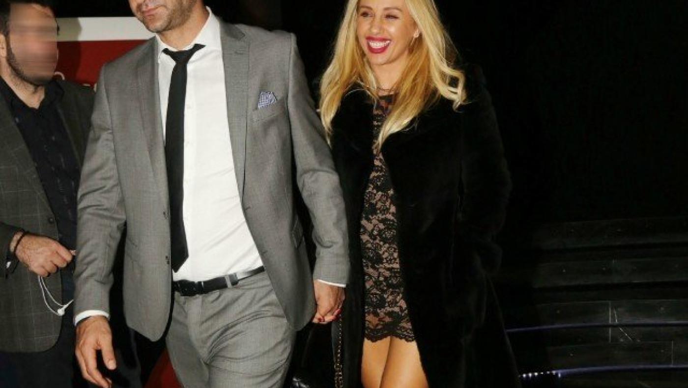 Η σέλφι του Τραϊανού Δέλλα με τη Γωγώ Μαστροκώστα (ΦΩΤΟ)