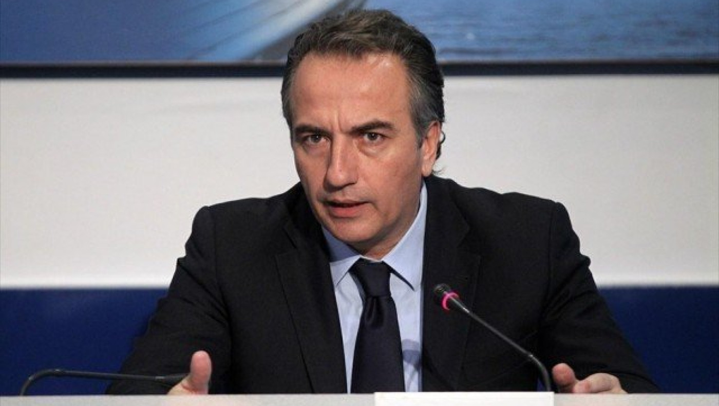 Θεσσαλονίκη: Αντιεξουσιαστές βανδάλισαν το γραφείο του Καλαφάτη (ΦΩΤΟ)