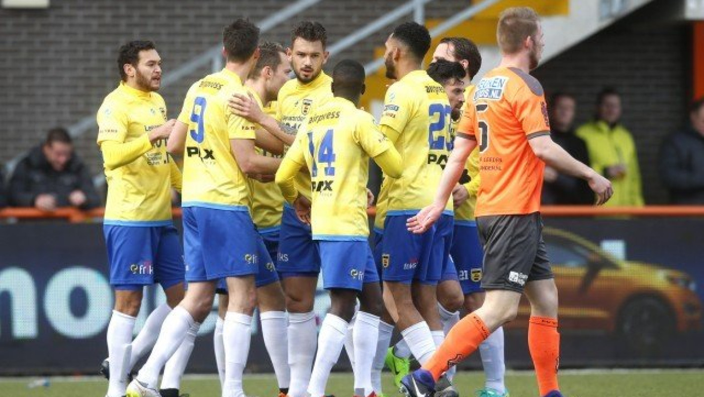 Μεγάλη δίψα για άνοδο  στην Καμπούρ που έχει προβάδισμα