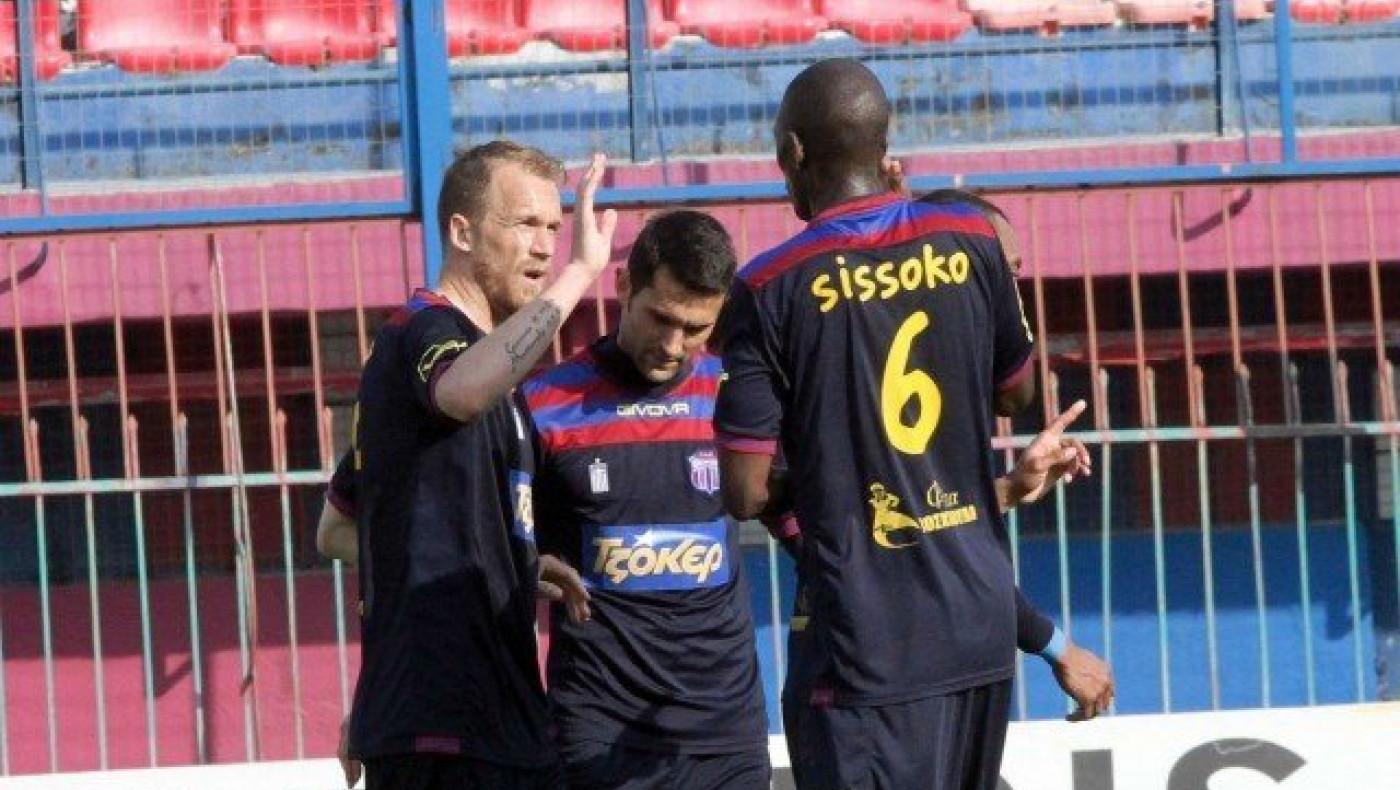 Προσφυγές               και..                αναμονή