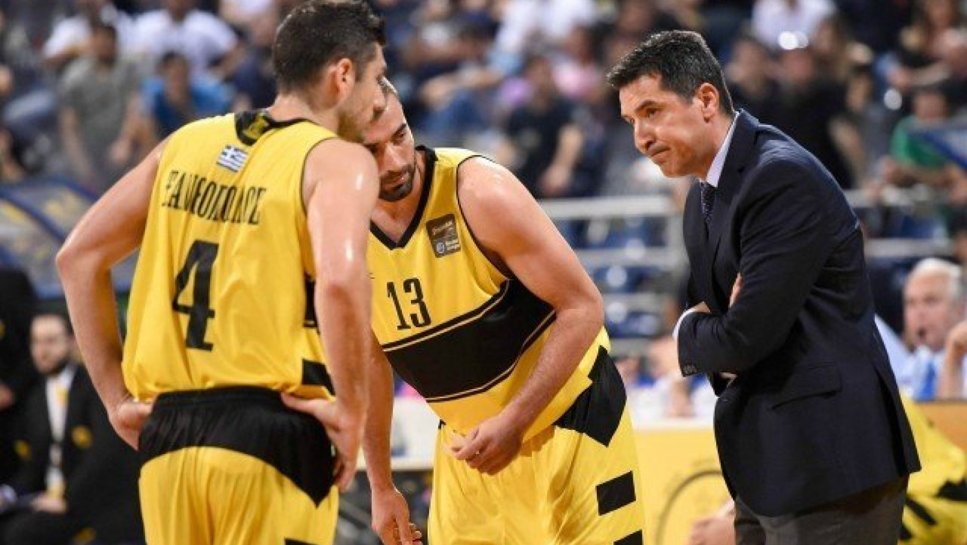 Προδόθηκε     από        λάθη και       διαιτησία ο Άρης