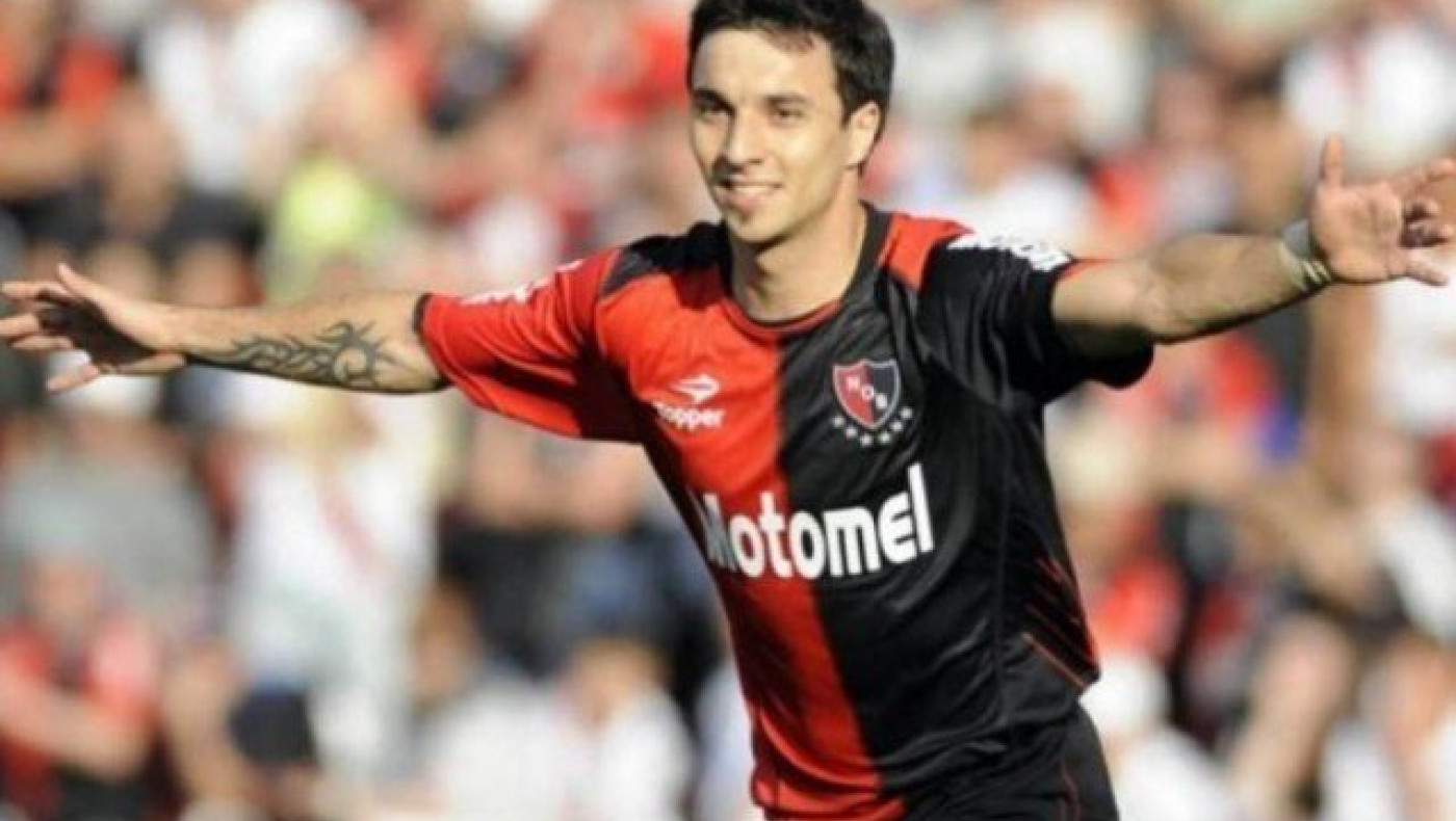 «Θα μιλήσει    με την ΑΕΚ για Σκόκο ο μάνατζέρ του»