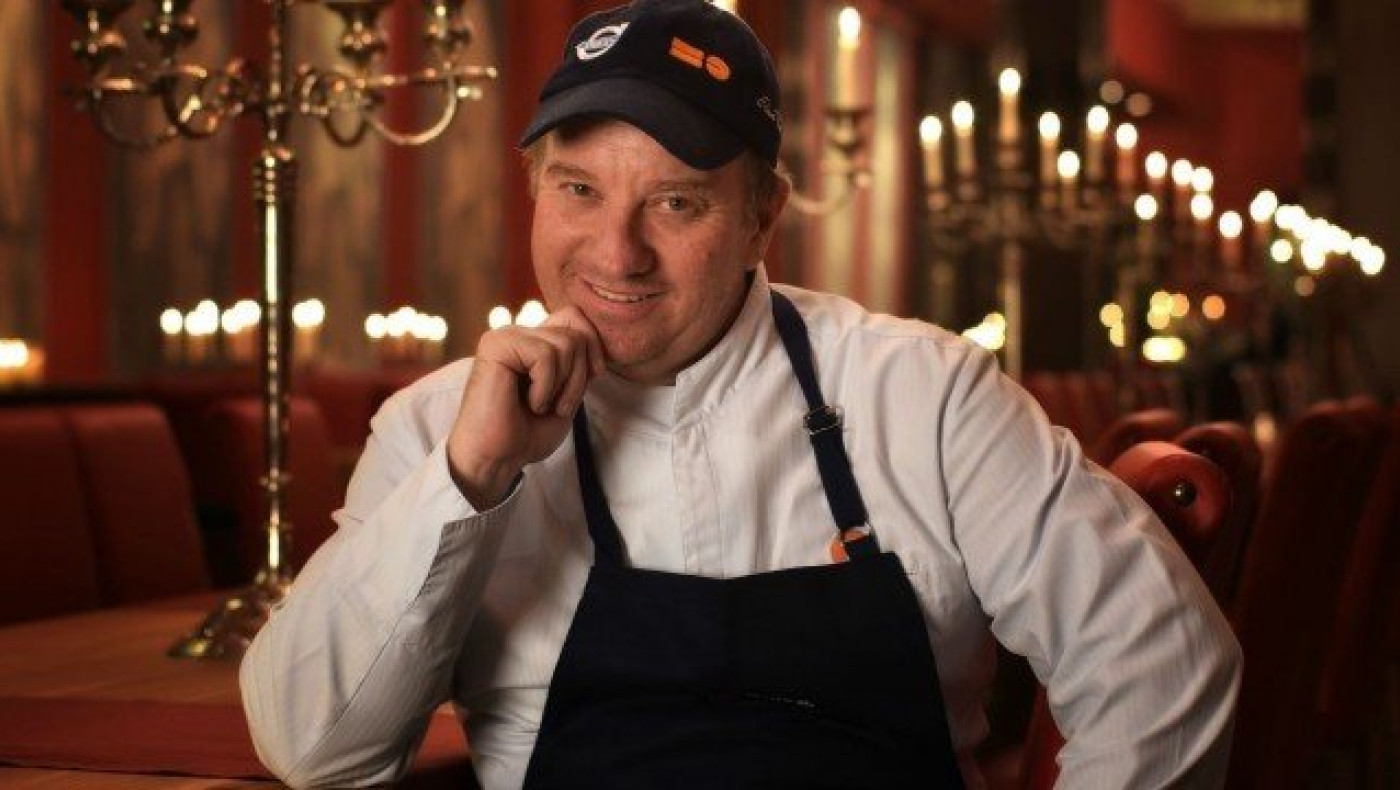 Ζευγάρι με γνωστή δημοσιογράφο ο Έκτορας Μποτρίνι; (ΒΙΝΤΕΟ)