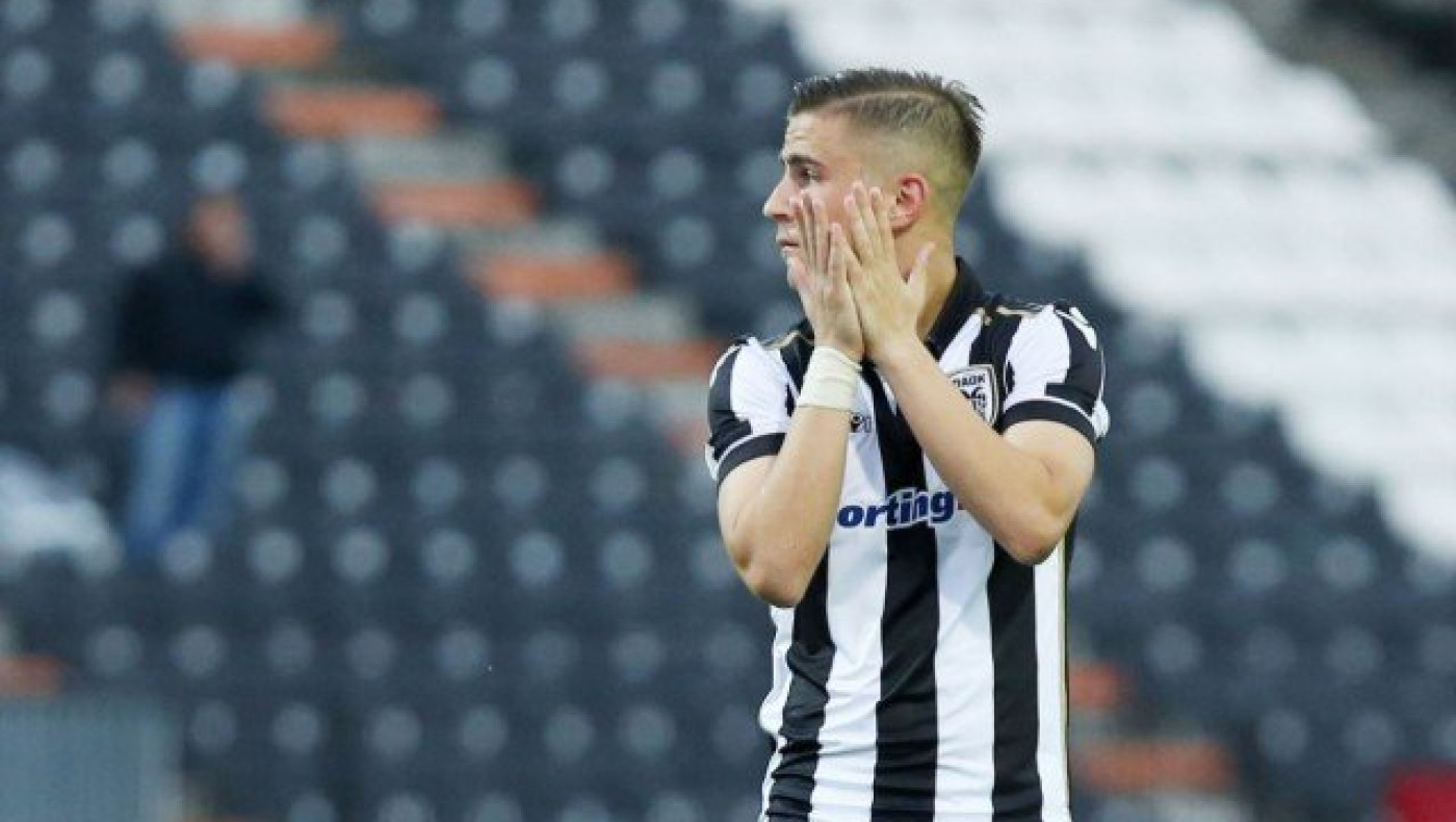 Με τη              Γιούβε ο           Πέλκας! (pic)