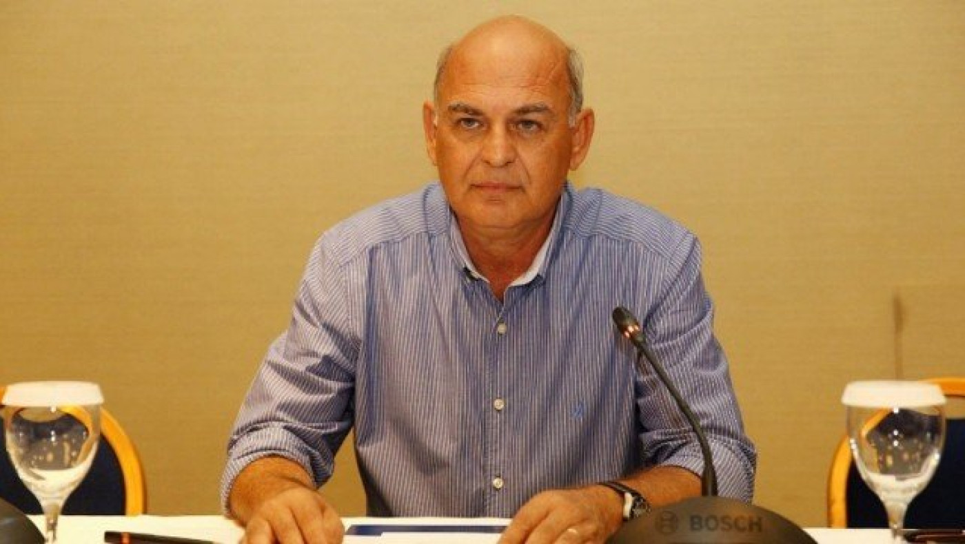 Γραμμένος: «Επίδοξοι χαλίφηδες, ας το ξεχάσουν με μένα»