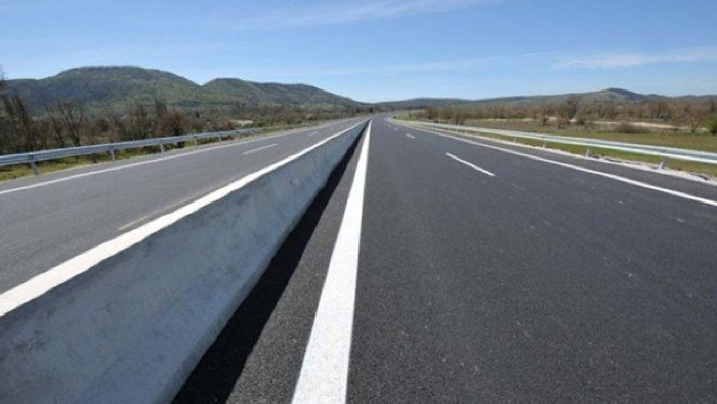 Παραδόθηκε       τμήμα του δρόμου Μουδανίων-Ποτίδαιας