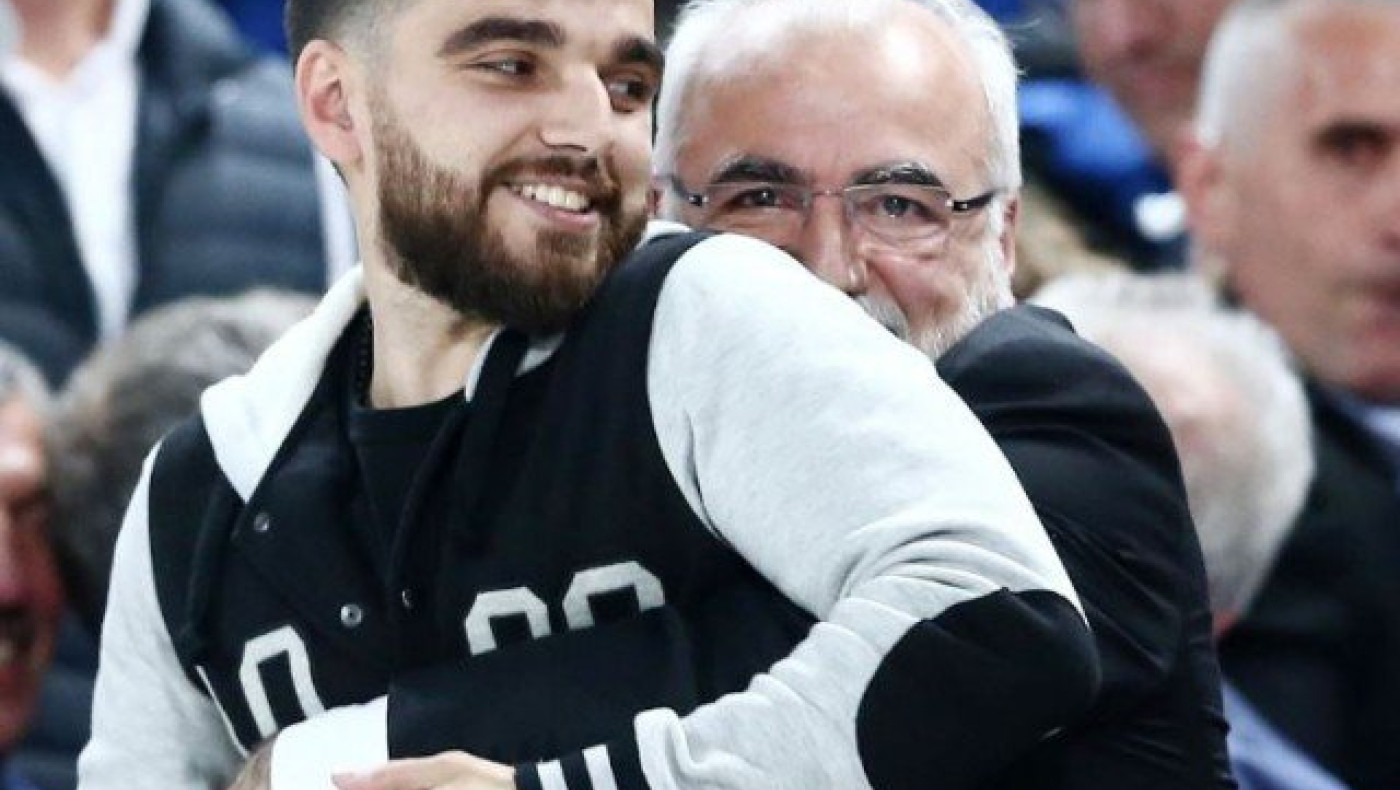 Ο Γιώργος Σαββίδης είναι «κολλημένος» με το Κύπελλο   (pic)