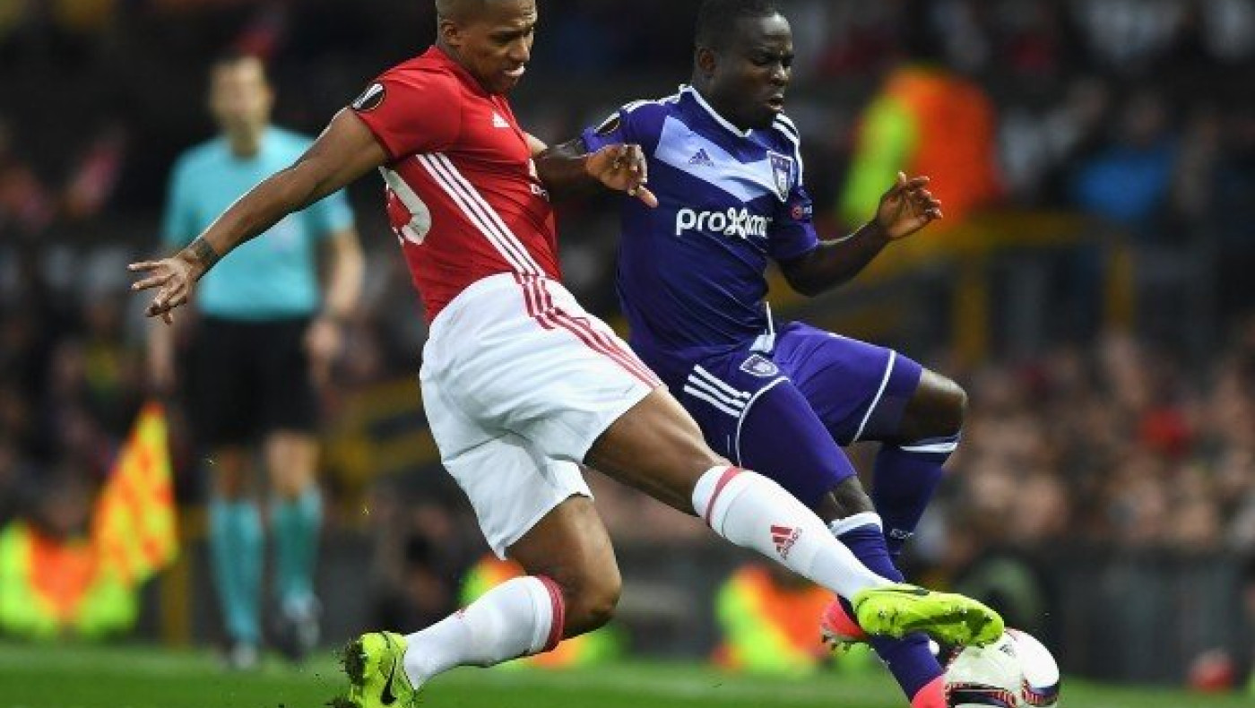 Φέρνει          Χ σε         ποσοστό            33%