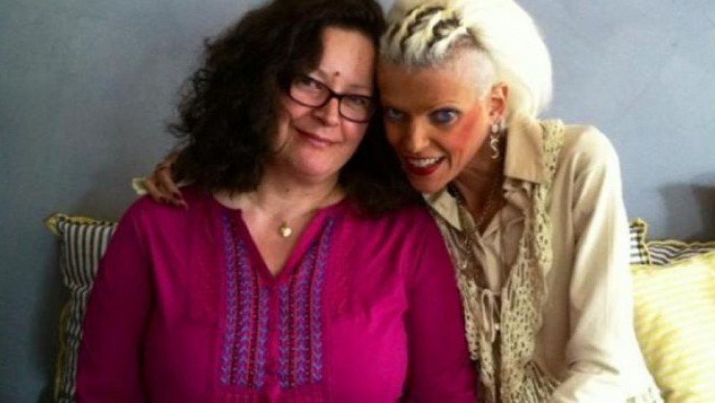 Θα αποτεφρωθεί η σορός της Νανάς       Καραγιάννη (ΦΩΤΟ)