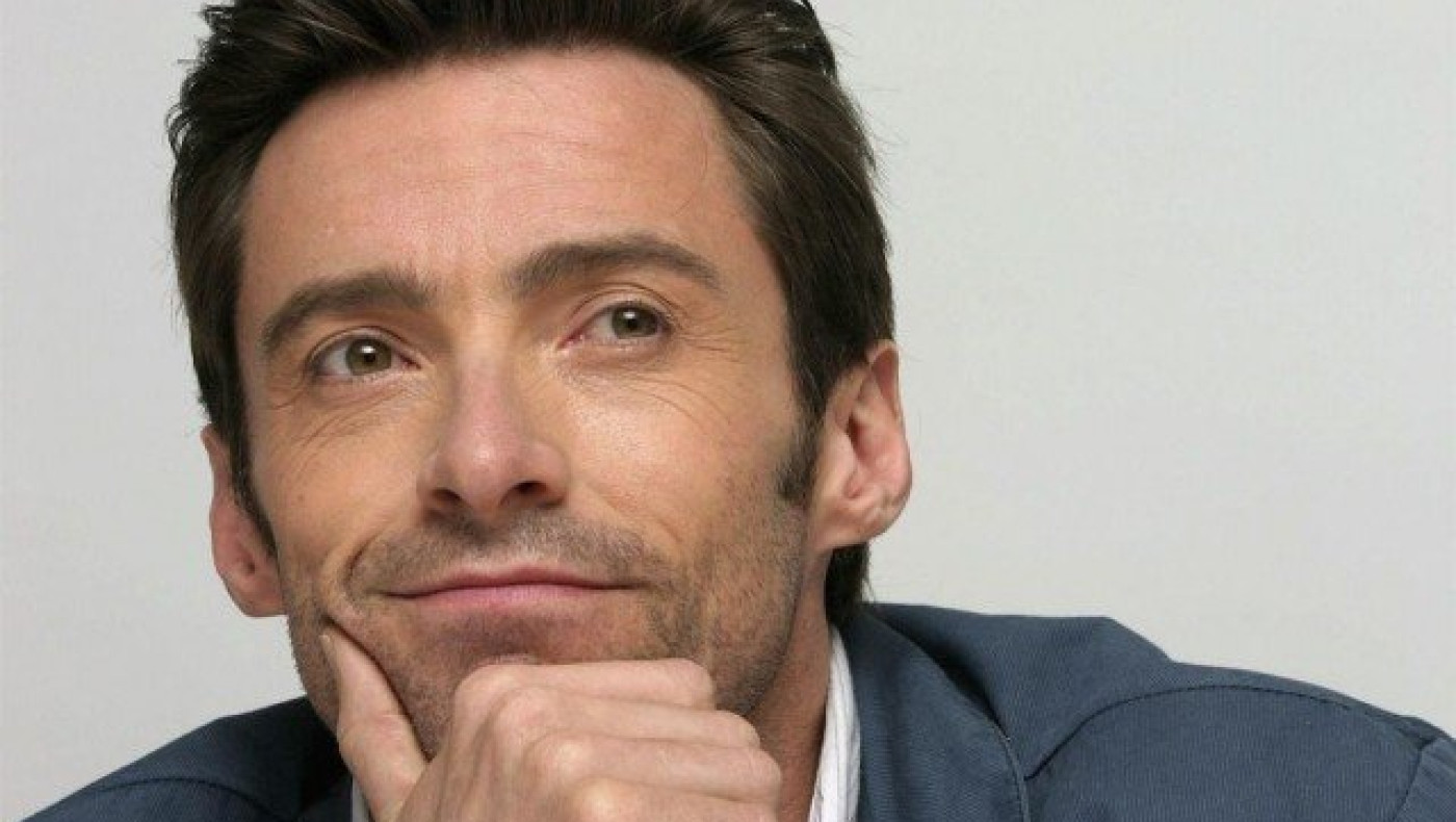 O Χιου Τζάκμαν κάνει διακοπές στην Ελλάδα & μας λέει «Yassou!» (ΦΩΤΟ)