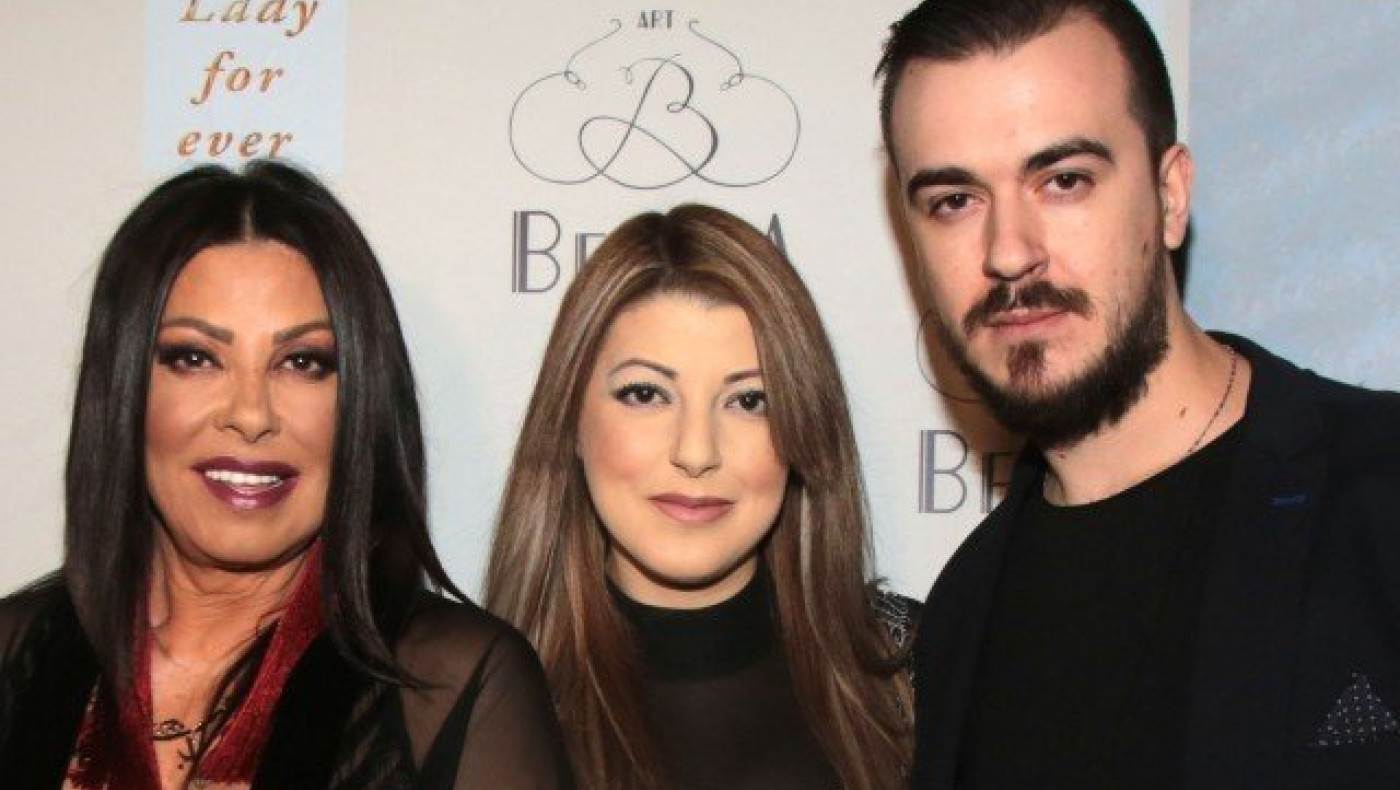 Δημοσιεύθηκε η αγγελία γάμου της κόρης της Άντζελας Δημητρίου