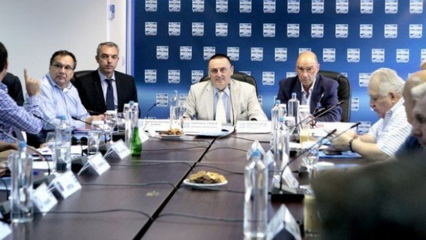 Επίσημα   χορηγός   της   Superleague  o Ιβάν Σαββίδης