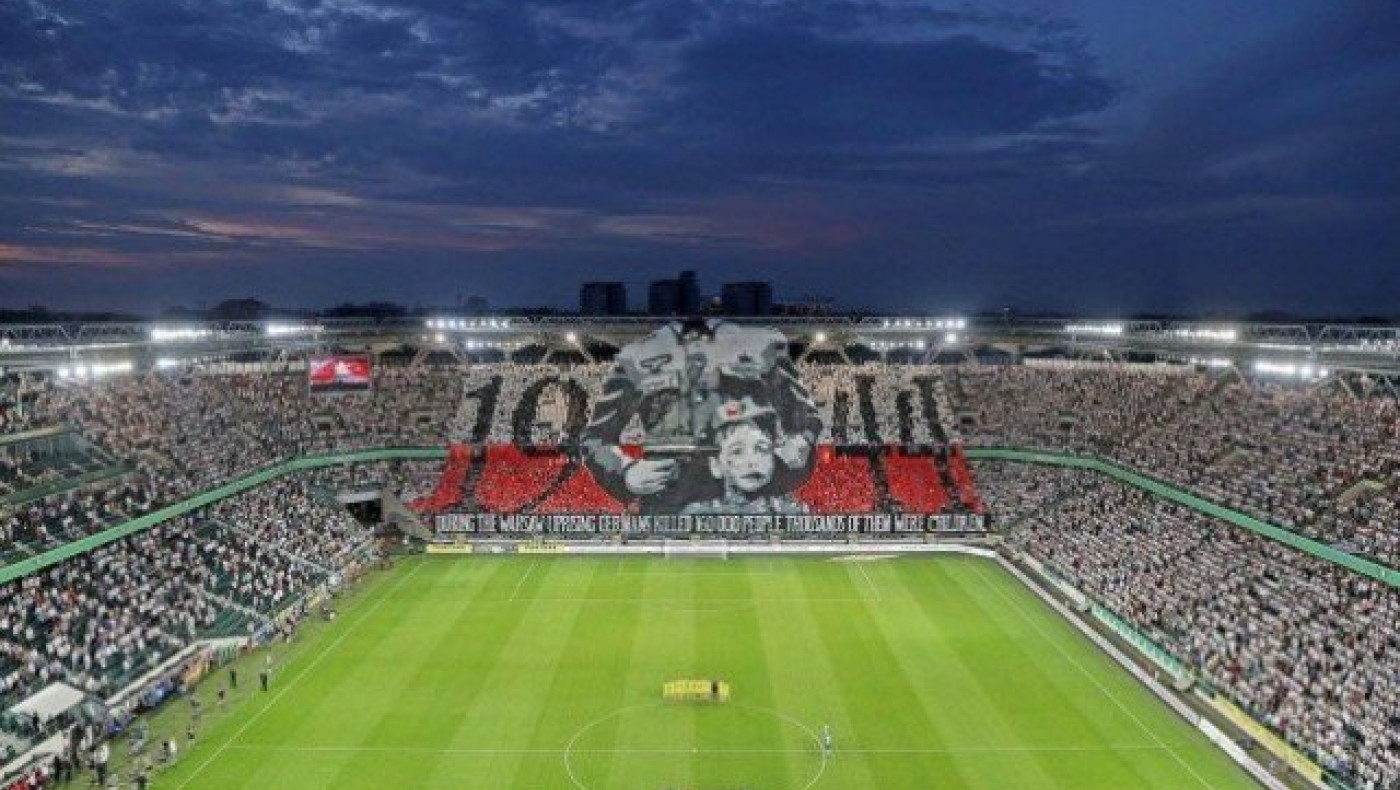 Συγκλονιστικό    κορεό των    οπαδών της Λέγκια (pic)