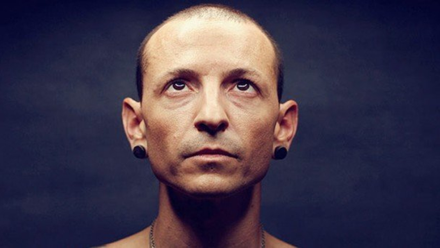 ΕΚΤΑΚΤΟ: Νεκρός στα 41 του χρόνια ο τραγουδιστής των Linkin Park