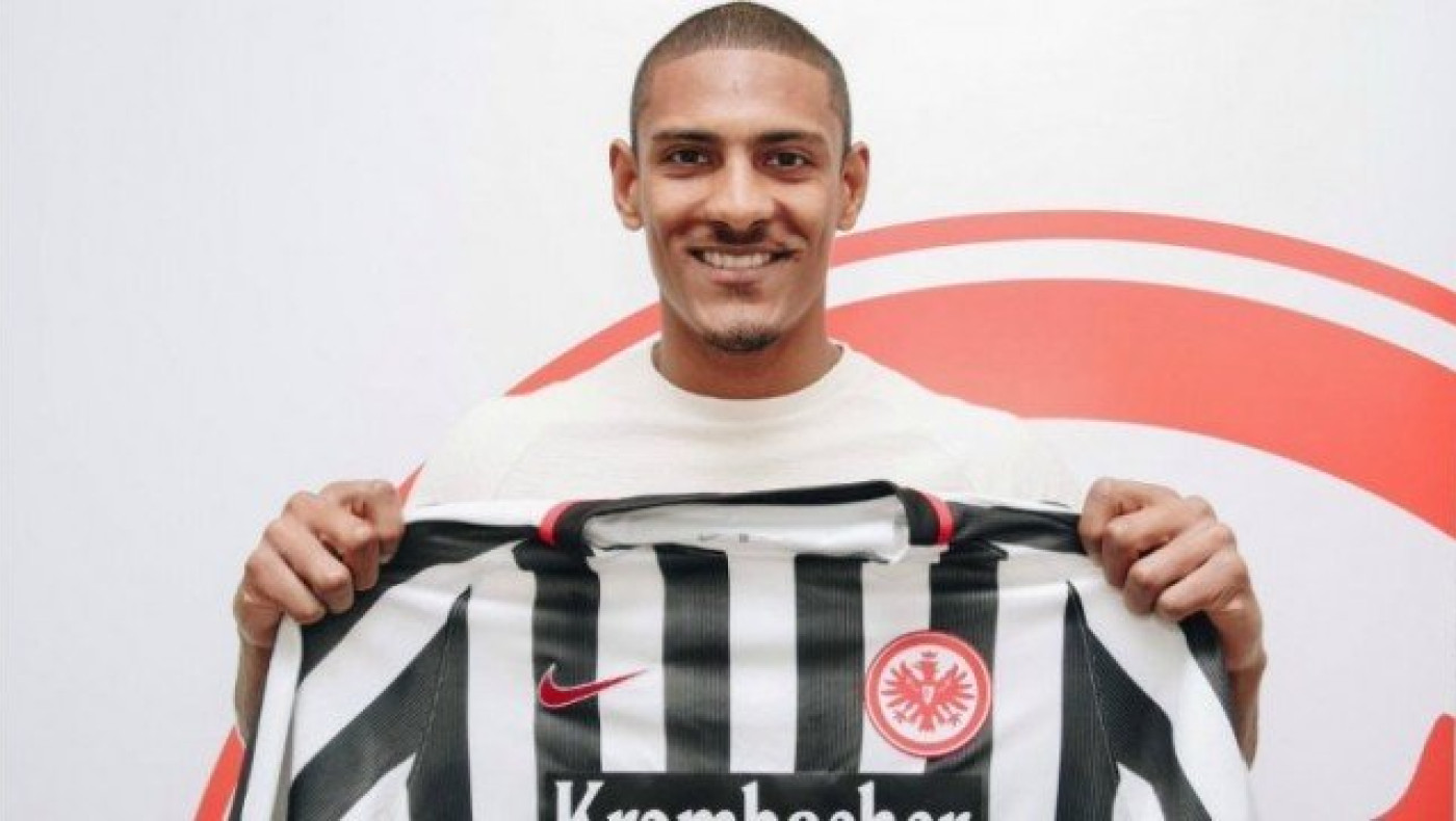 Γκολ στην Αγγλία,                                    άσοι στη Γερμανία