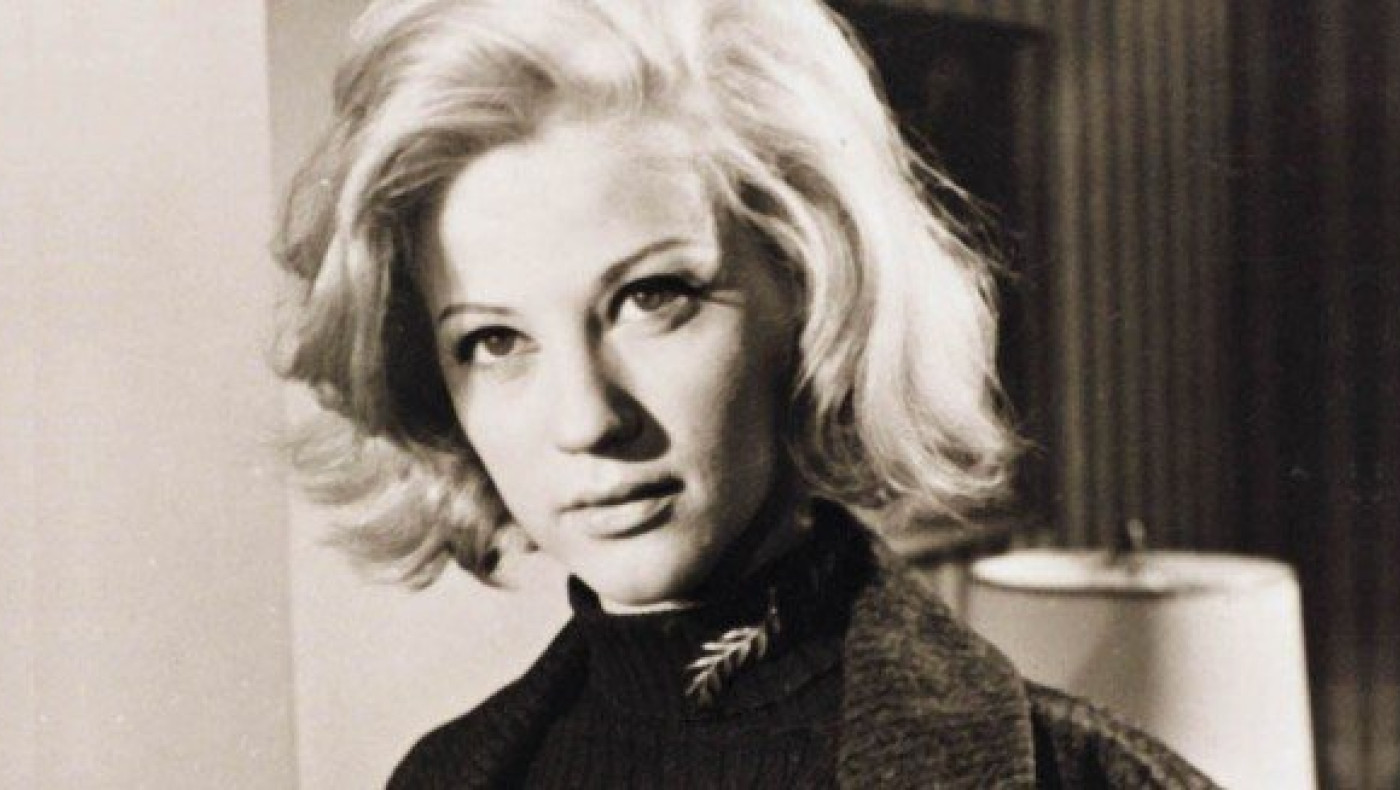 «Χαστούκισε τη Ζωή Λάσκαρη φωνάζοντας έξαλλος "δεν υποφέρεσαι"»