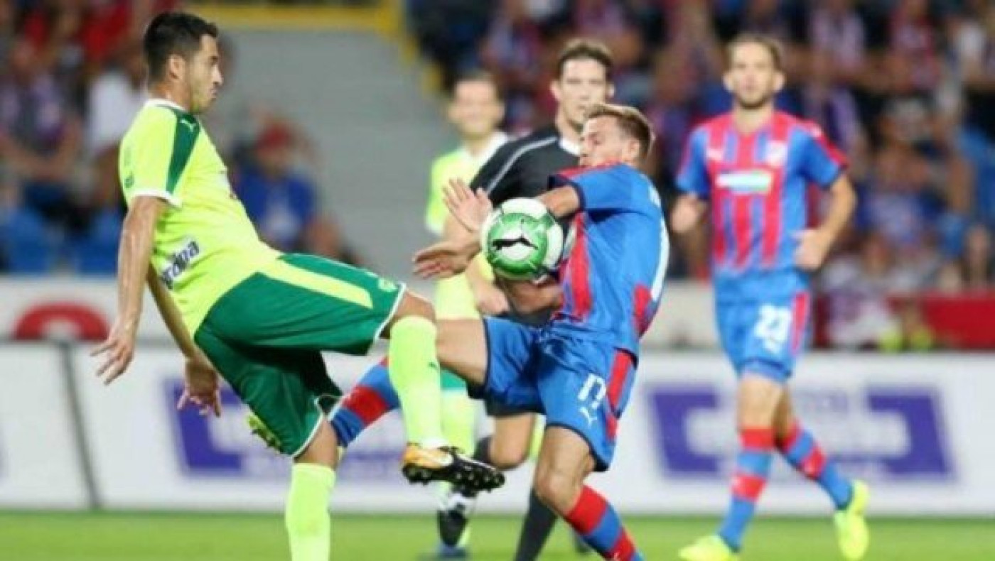 Εκτός     Ευρώπης    ΑΕΚ Λάρνακας και Λέγκια Βαρσοβίας